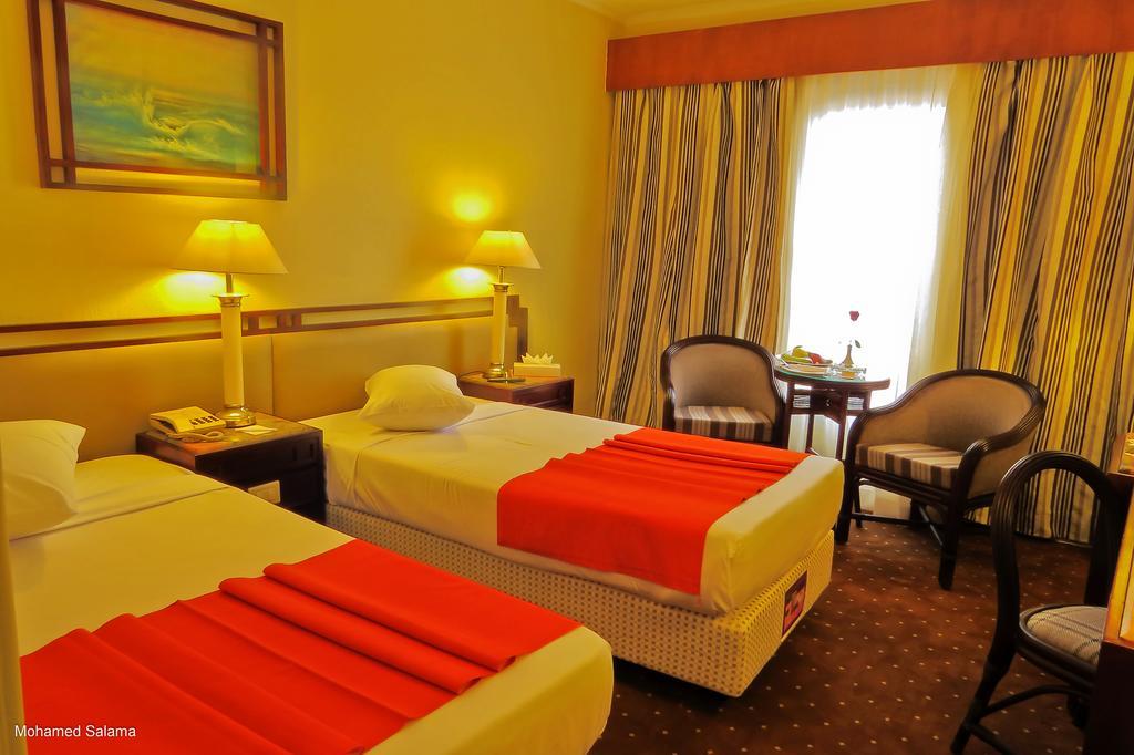 Resta Port Said Hotel Екстериор снимка